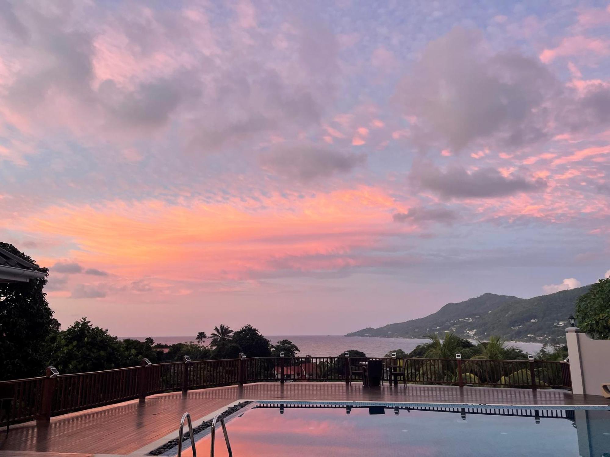 D'Offay Seaview Apartments Vịnh Beau Vallon Ngoại thất bức ảnh