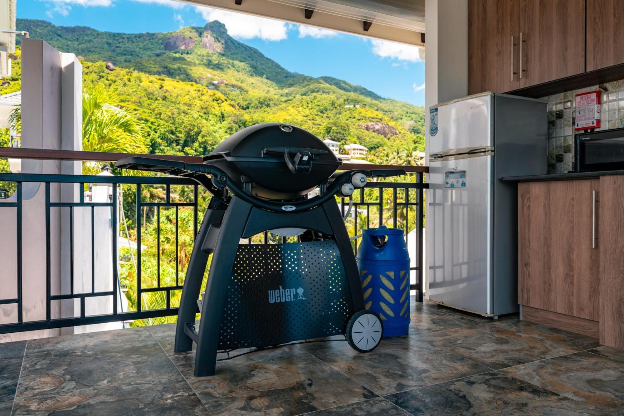 D'Offay Seaview Apartments Vịnh Beau Vallon Ngoại thất bức ảnh