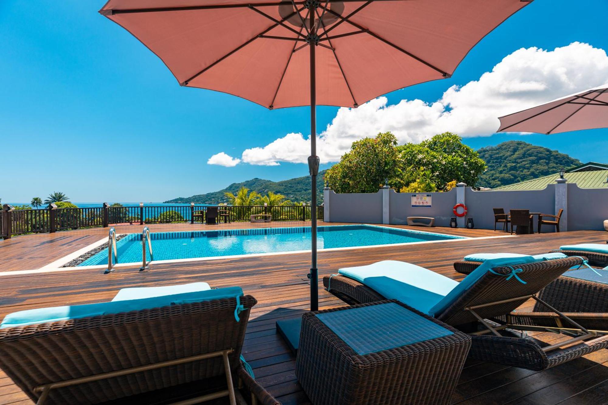 D'Offay Seaview Apartments Vịnh Beau Vallon Ngoại thất bức ảnh