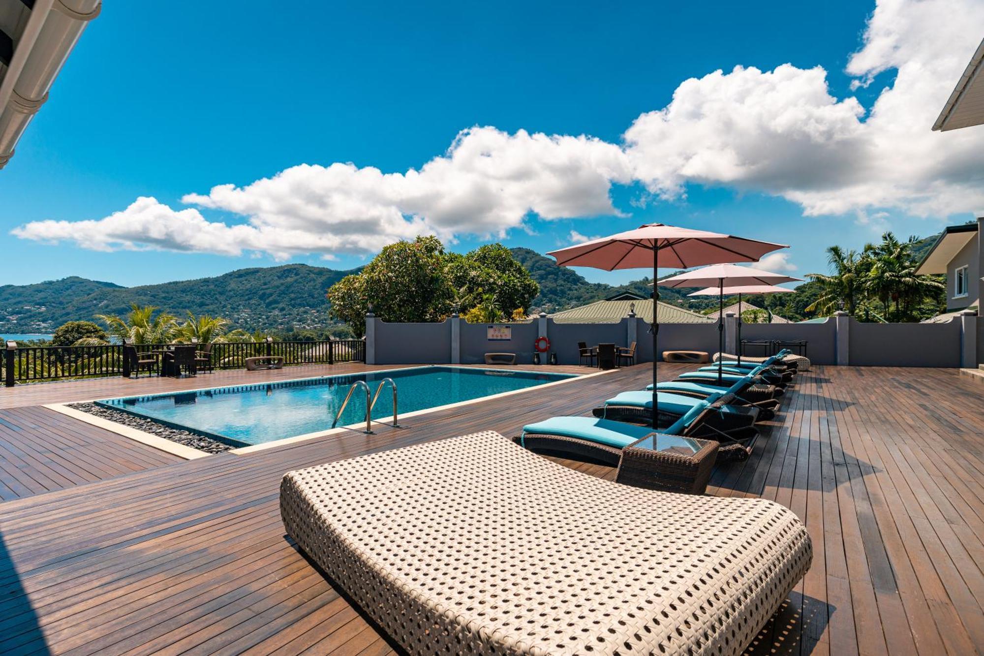 D'Offay Seaview Apartments Vịnh Beau Vallon Ngoại thất bức ảnh